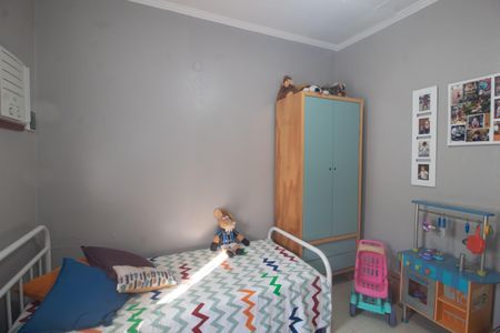 Casa à venda com 216m², 4 quartos e 4 vagasQuarto 2