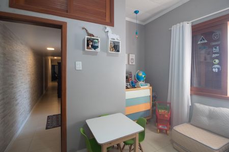 Casa à venda com 216m², 4 quartos e 4 vagasQuarto 2