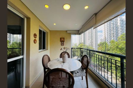 Apartamento à venda com 69m², 2 quartos e 2 vagas