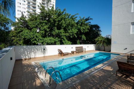 Apartamento para alugar com 35m², 1 quarto e 1 vaga Apartamento para alugar com 35m², 1 quarto e 1 vagaÁrea comum - Piscina