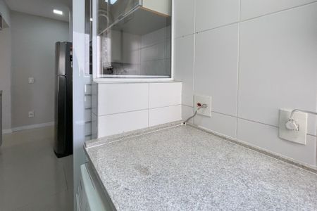 Apartamento à venda com 58m², 2 quartos e 1 vaga Apartamento à venda com 58m², 2 quartos e 1 vagaÁrea de Serviço