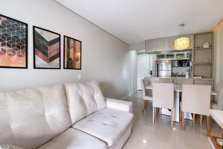 Apartamento à venda com 58m², 2 quartos e 1 vaga Apartamento à venda com 58m², 2 quartos e 1 vagaSala