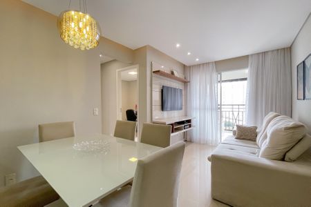 Apartamento à venda com 58m², 2 quartos e 1 vaga Apartamento à venda com 58m², 2 quartos e 1 vagaSala