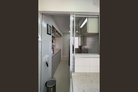 Apartamento à venda com 58m², 2 quartos e 1 vaga Apartamento à venda com 58m², 2 quartos e 1 vagaÁrea de Serviço