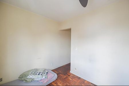 Apartamento à venda com 66m², 2 quartos e 2 vagasQuarto 2