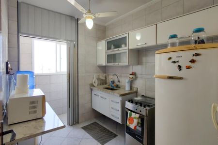 Apartamento para alugar com 110m², 2 quartos e 2 vagas Apartamento para alugar com 110m², 2 quartos e 2 vagasCozinha