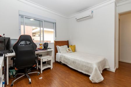 Casa à venda com 220m², 3 quartos e 2 vagasQuarto 1