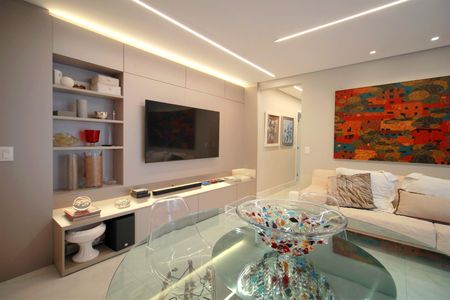 Apartamento para alugar com 132m², 2 quartos e 2 vagasSala