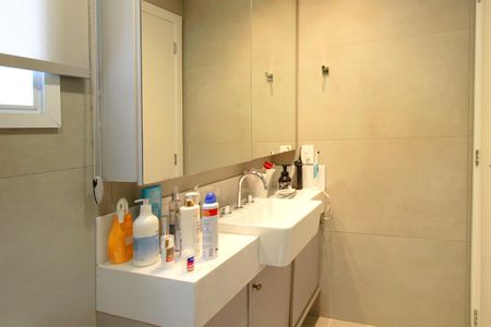 Apartamento para alugar com 132m², 2 quartos e 2 vagasBanheiro da Suíte 1