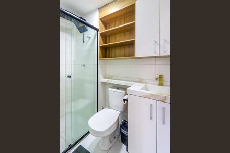 Apartamento para alugar com 30m², 1 quarto e sem vaga Apartamento para alugar com 30m², 1 quarto e sem vagaBanheiro da Suíte