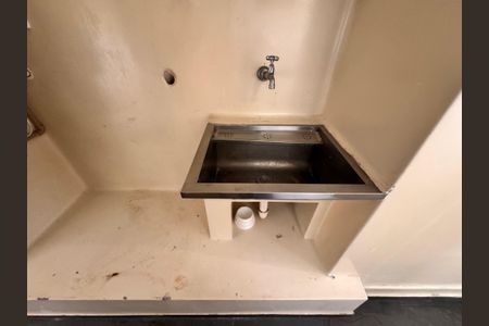 Apartamento à venda com 120m², 3 quartos e 1 vagaÁrea de Serviço