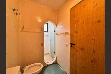 Apartamento à venda com 120m², 3 quartos e 1 vagaBanheiro da Suíte