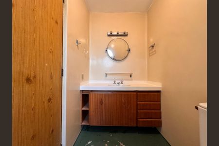 Apartamento à venda com 120m², 3 quartos e 1 vagaBanheiro da Suíte