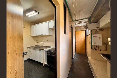 Apartamento à venda com 120m², 3 quartos e 1 vagaÁrea de Serviço