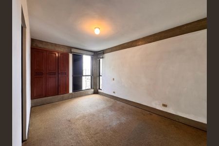 Apartamento à venda com 120m², 3 quartos e 1 vagaSuite