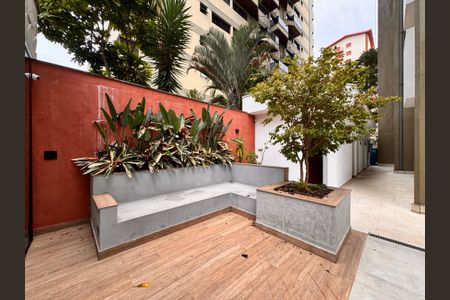 Apartamento à venda com 120m², 3 quartos e 1 vagaÁrea de Serviço