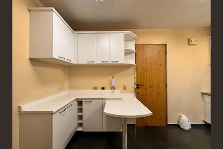 Apartamento à venda com 120m², 3 quartos e 1 vagaCozinha