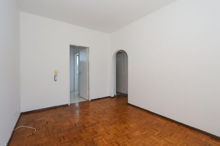 Apartamento para alugar com 70m², 2 quartos e 1 vagaSala