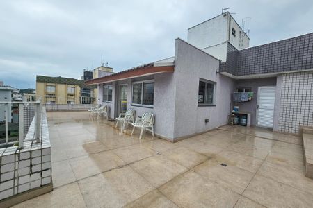 Apartamento para alugar com 130m², 3 quartos e 2 vagasVaranda