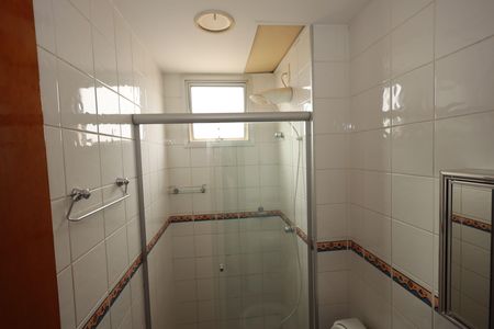 Apartamento para alugar com 105m², 3 quartos e 2 vagasBanheiro Social