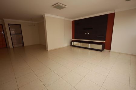 Apartamento para alugar com 105m², 3 quartos e 2 vagasSala