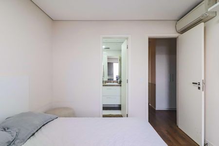 Apartamento à venda com 125m², 2 quartos e 3 vagasQuarto 2 Suite 2