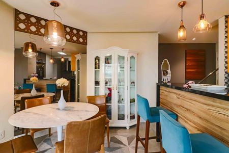 Apartamento à venda com 125m², 2 quartos e 3 vagasSala