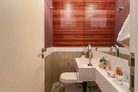 Apartamento à venda com 125m², 2 quartos e 3 vagasLavabo