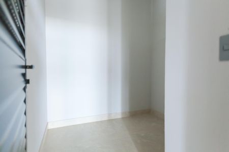 Casa à venda com 354m², 4 quartos e 8 vagasQuarto de Serviço