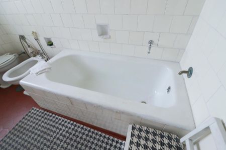 Casa à venda com 400m², 8 quartos e 8 vagasBanheiro Social