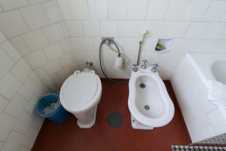 Casa à venda com 400m², 8 quartos e 8 vagasBanheiro Social