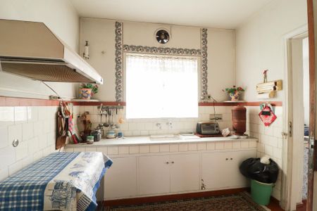 Casa à venda com 400m², 8 quartos e 8 vagasCozinha