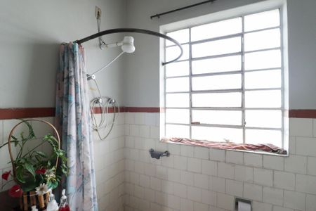 Casa à venda com 400m², 8 quartos e 8 vagasBanheiro Social