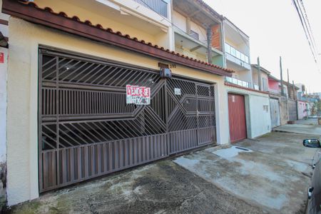 Casa para alugar com 251m², 2 quartos e 4 vagasFachada