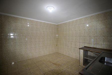 Casa para alugar com 251m², 2 quartos e 4 vagasCozinha