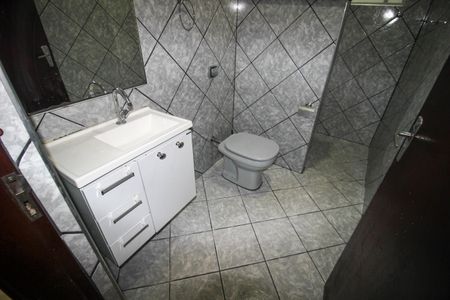 Casa para alugar com 251m², 2 quartos e 4 vagasBanheiro