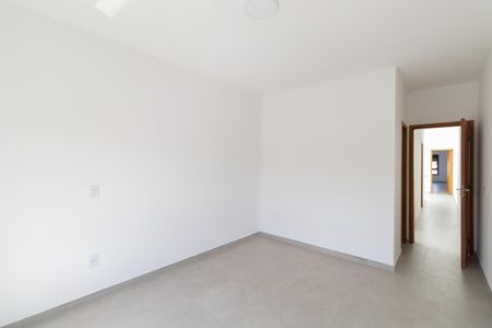 Casa à venda com 165m², 3 quartos e 3 vagasSuíte 3