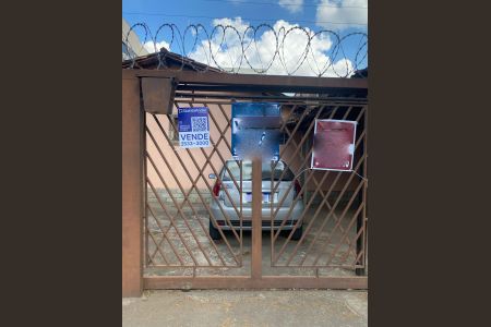 Casa à venda com 89m², 3 quartos e 1 vaga Casa à venda com 89m², 3 quartos e 1 vagaPlaquinha Instalada