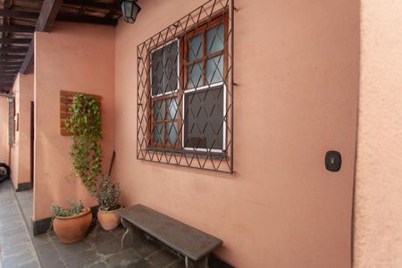 Casa à venda com 89m², 3 quartos e 1 vaga Casa à venda com 89m², 3 quartos e 1 vagaVaranda 2