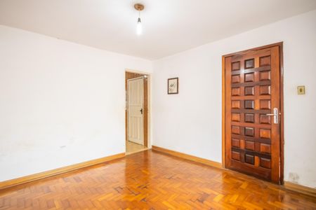 Casa à venda com 294m², 1 quarto e 2 vagas Casa à venda com 294m², 1 quarto e 2 vagasSala