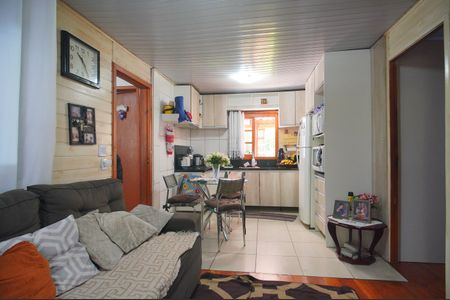 Casa à venda com 65m², 2 quartos e 2 vagasSala