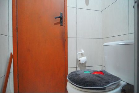 Casa à venda com 65m², 2 quartos e 2 vagasBanheiro