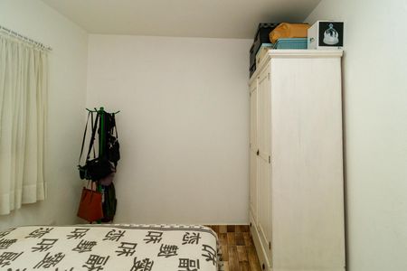Casa à venda com 200m², 4 quartos e 2 vagas Casa à venda com 200m², 4 quartos e 2 vagasQuarto