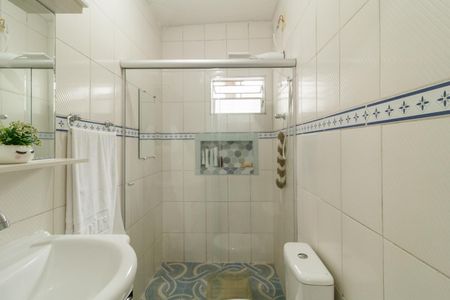 Casa à venda com 200m², 4 quartos e 2 vagas Casa à venda com 200m², 4 quartos e 2 vagasBanheiro da Suíte