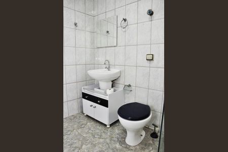 Apartamento para alugar com 130m², 2 quartos e sem vagaDetalhe - Banheiro Social