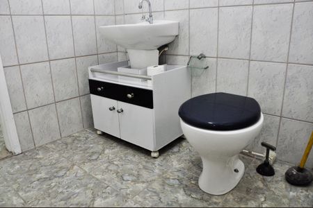 Apartamento para alugar com 130m², 2 quartos e sem vagaDetalhe - Banheiro Social