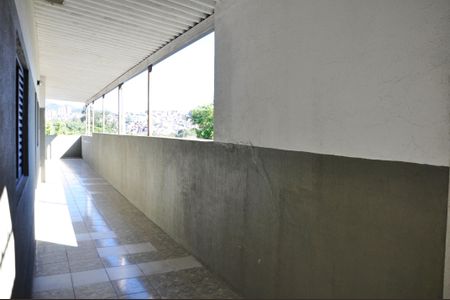 Apartamento para alugar com 150m², 1 quarto e 1 vagaDetalhe - Corredor Externo