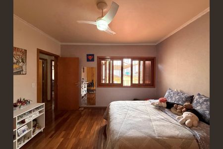 Casa à venda com 329m², 4 quartos e 3 vagas Casa à venda com 329m², 4 quartos e 3 vagasQuarto 1