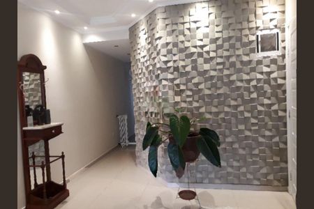 Casa à venda com 217m², 3 quartos e 3 vagas