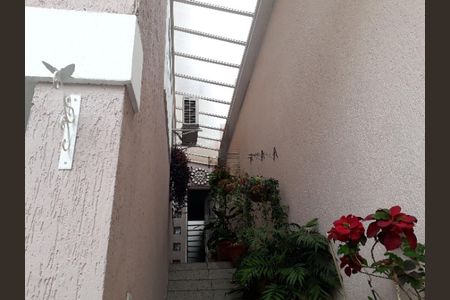 Casa à venda com 217m², 3 quartos e 3 vagas